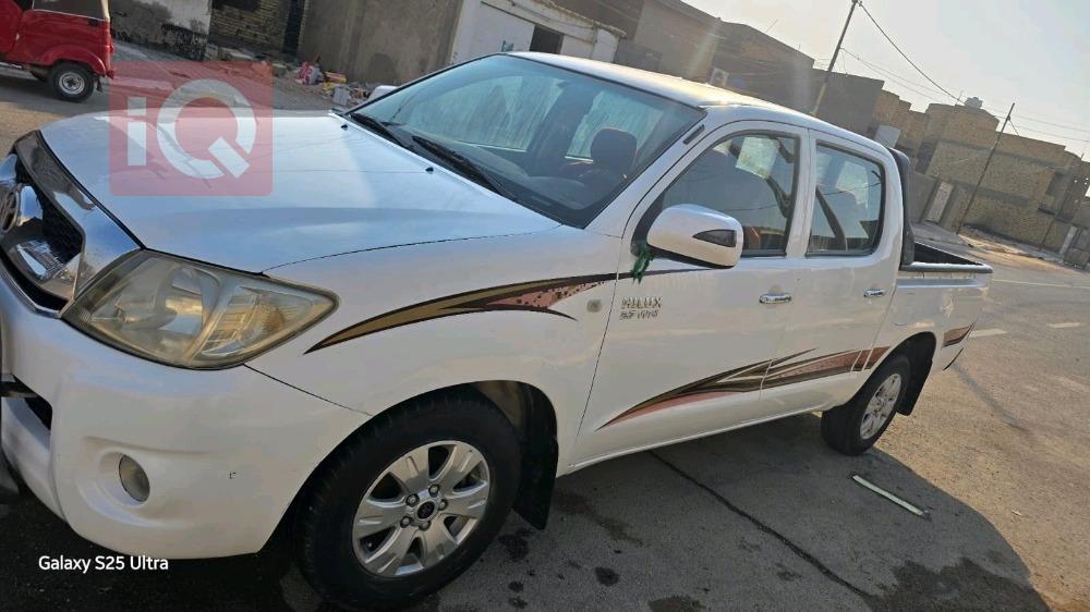 تويوتا هايلوكس